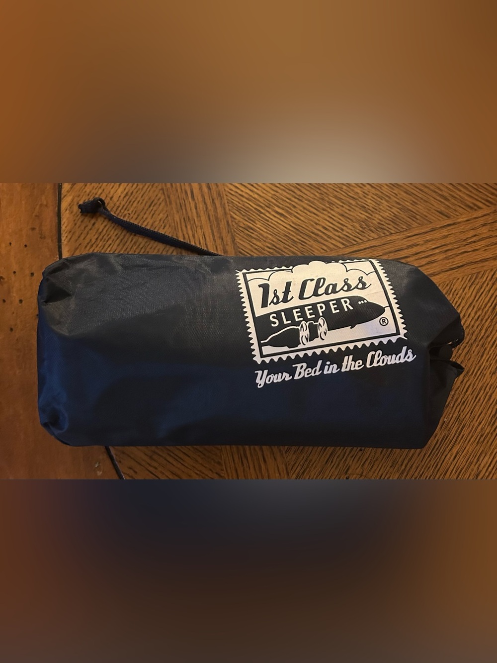 1st Class Sleeper Black Inflatable, Nylon w/ Bag